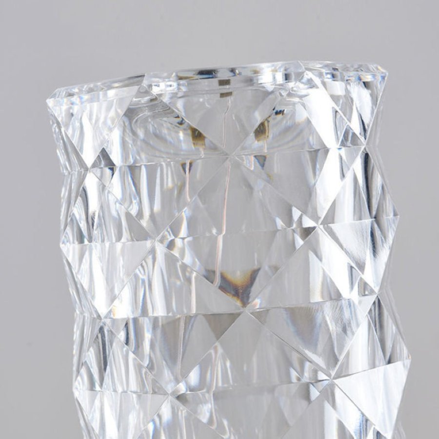 DiamondGlow – Crystal Diamond LED Lamp